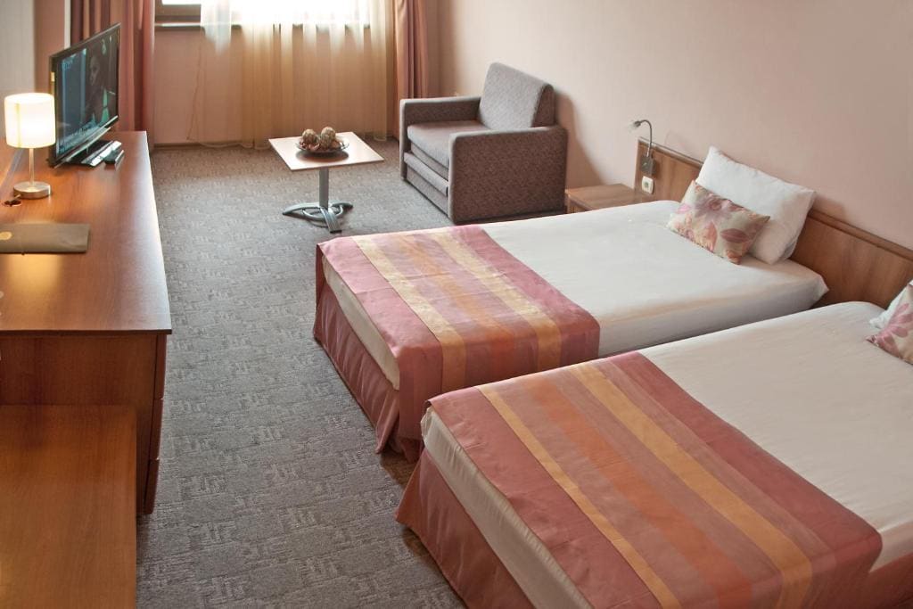 Hotel Real - View 6