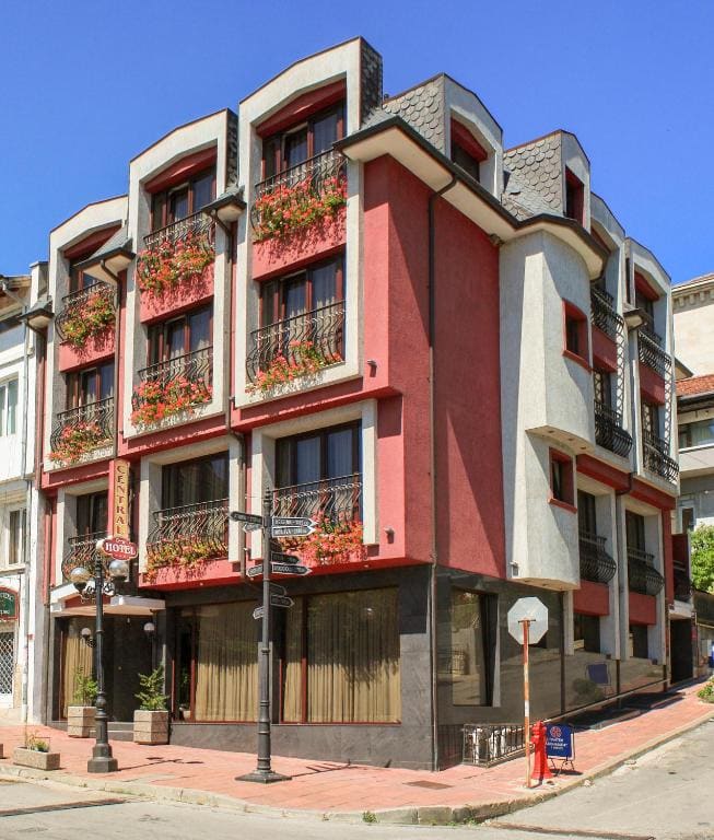 Hotel Central - View 2