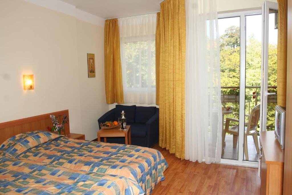 Joya Park Hotel - View 2