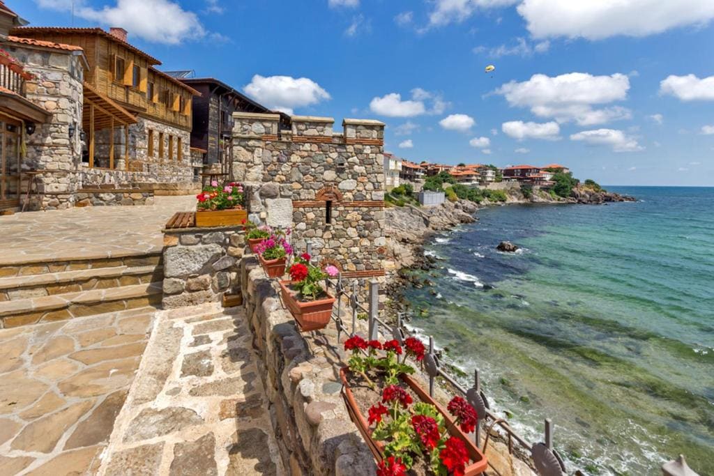 Marina Sands Bijou Boutique Obzor - View 2