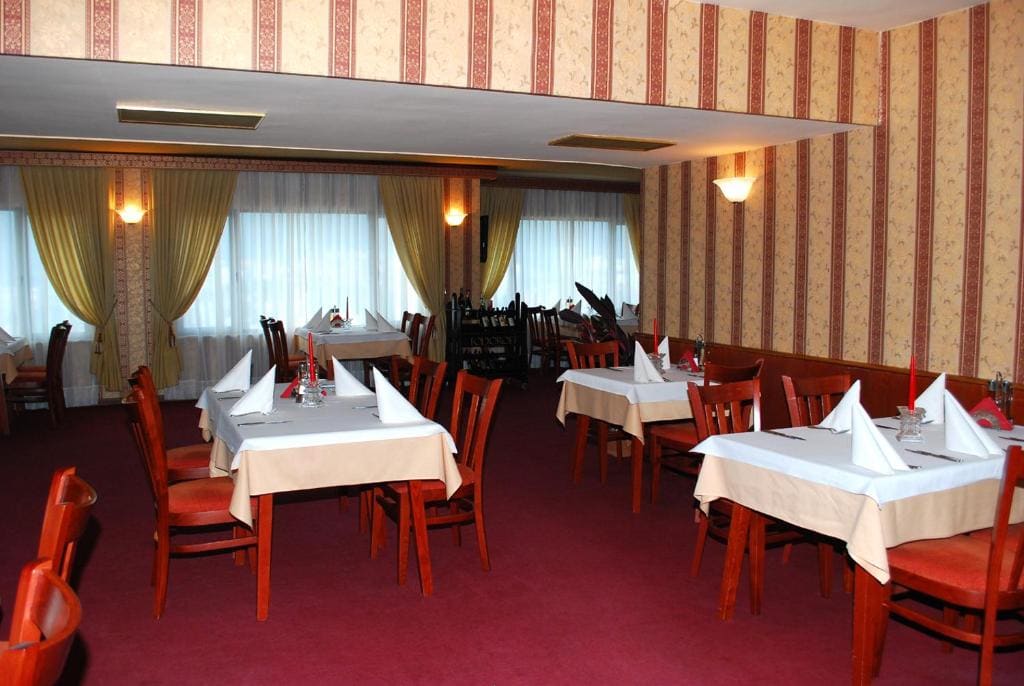 Hotel Velbazhd - View 3
