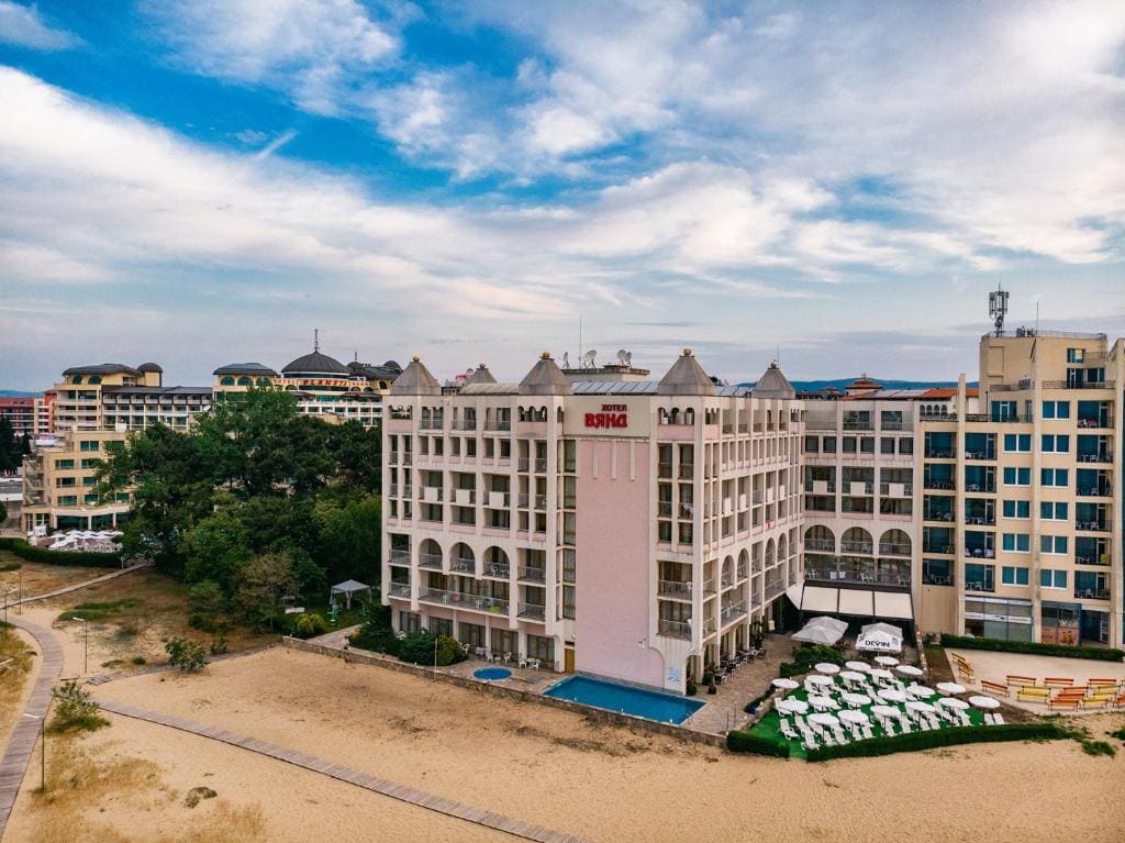 Viand Hotel - All Inclusive - Main view