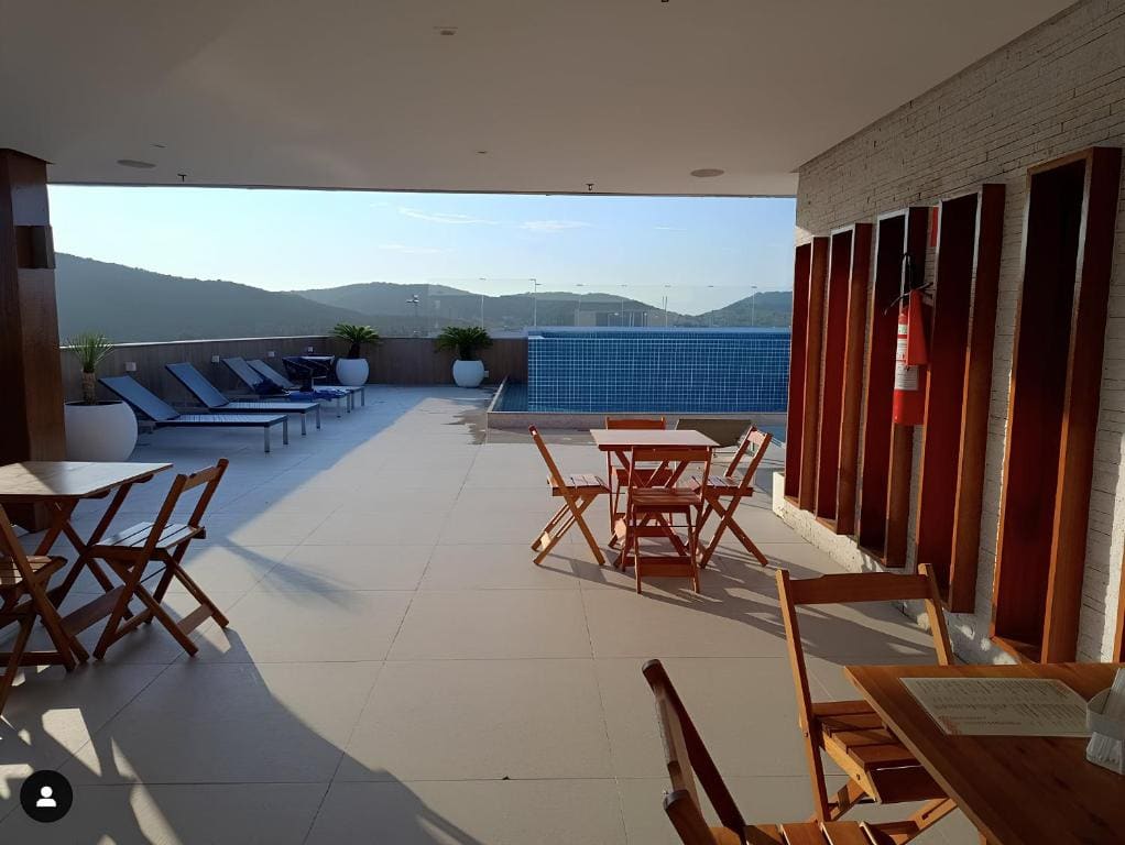 Flat moderno perto da Praia do Forte e da Passagem - View 4