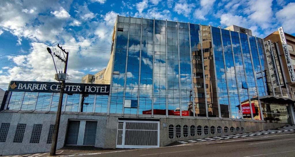 Barbur Center Hotel - Main view