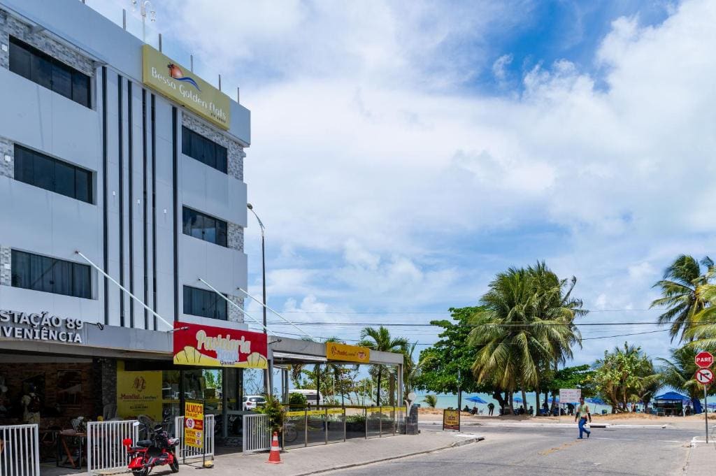 Bessa Golden Flats - Main view