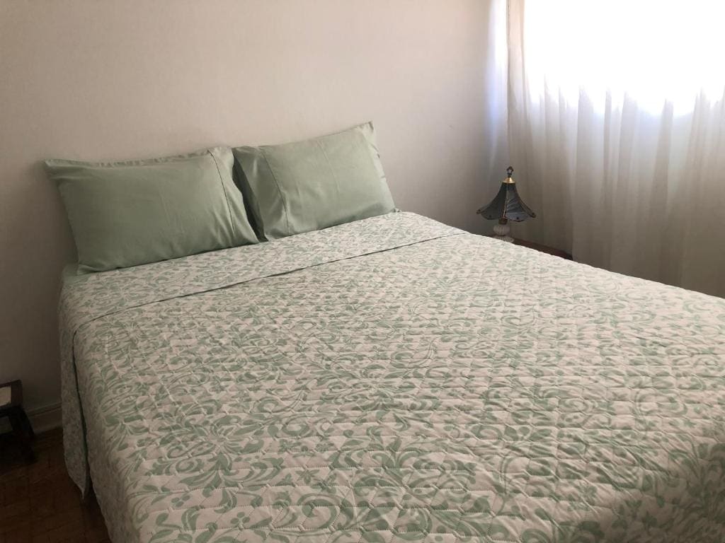 Quarto em Apartamento - العرض الرئيسي