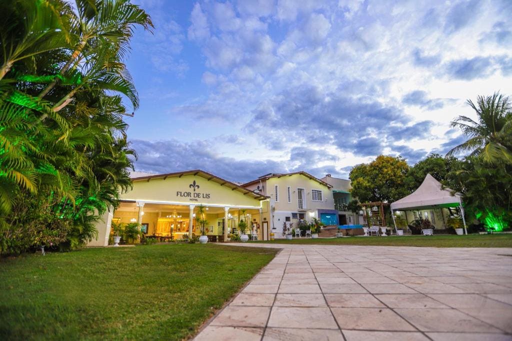 Hotel Flor de Lis - Main view