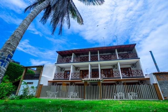 Garapua Praia Hotel - Main view