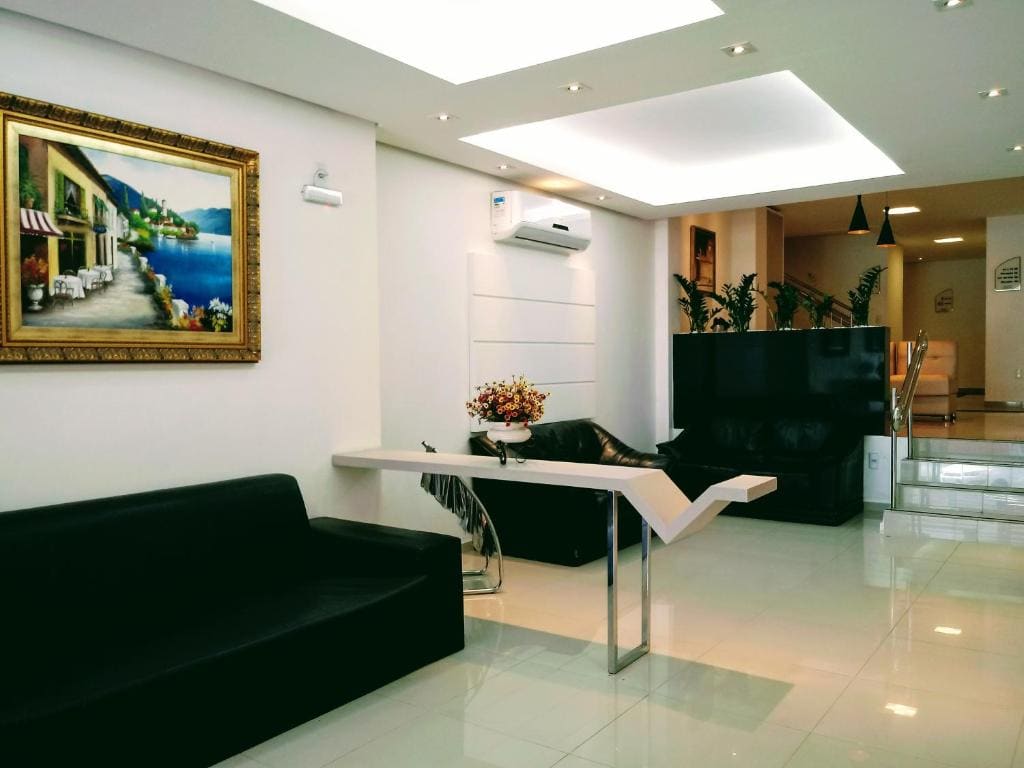 Golden Hotel - O MAIS CENTRAL - Pet Friendly - View 2