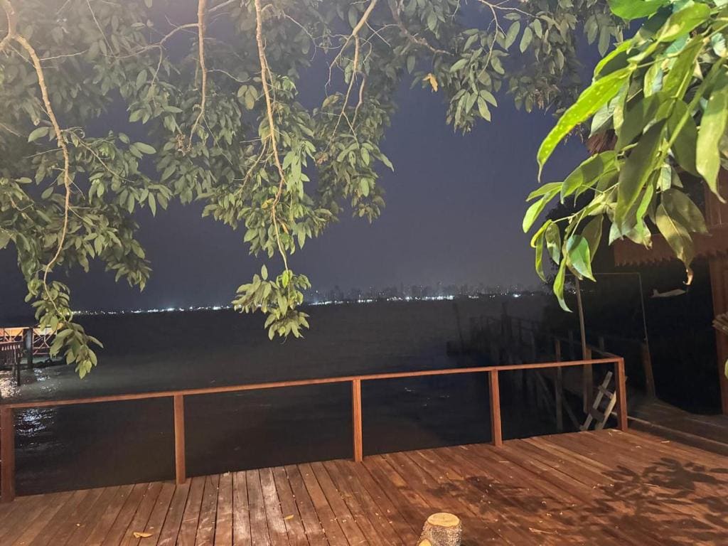 Jambu Hostel Combu - View 2