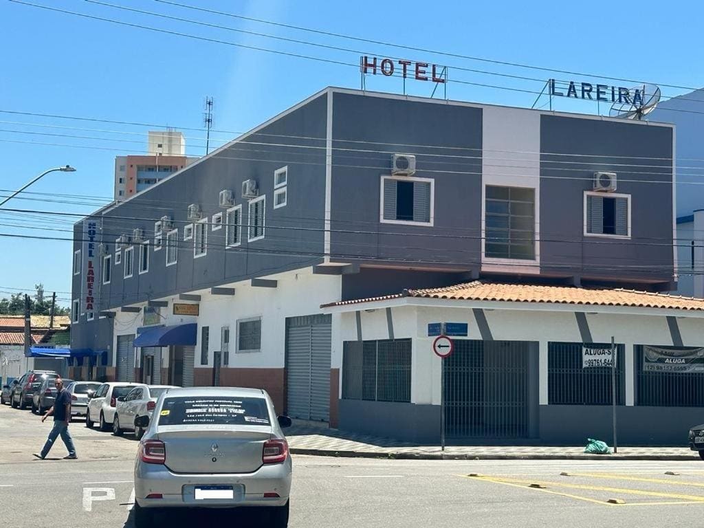 HOTEL LAREIRA - Main view