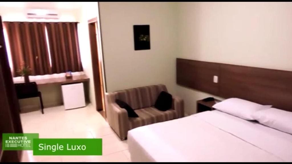 Nantes Executive Hotel - View 2