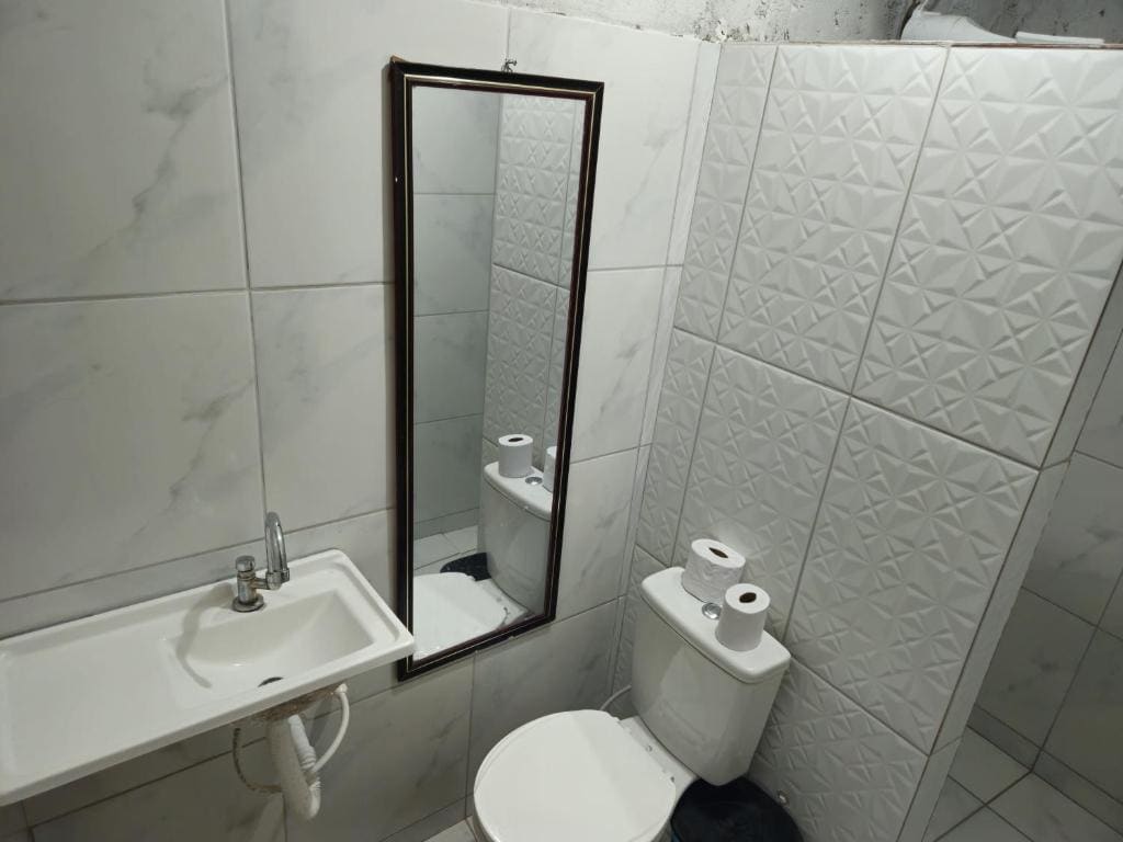 Pousada da Neném - Quarto Tangerina - View 5
