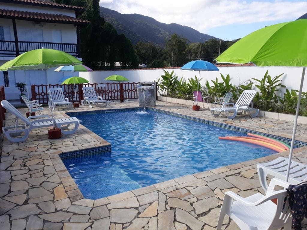 Estúdio em maresias com ar condicionado e piscina - View 4
