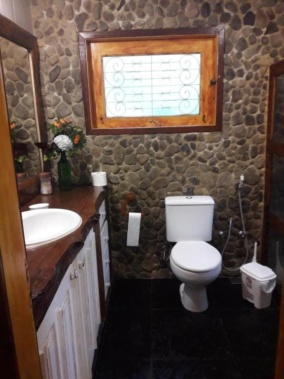 Sitio Recanto da Paz Chalés - casa e chalé para temporada - View 3