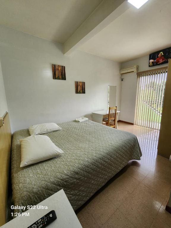 Hotel Vitoria - View 2