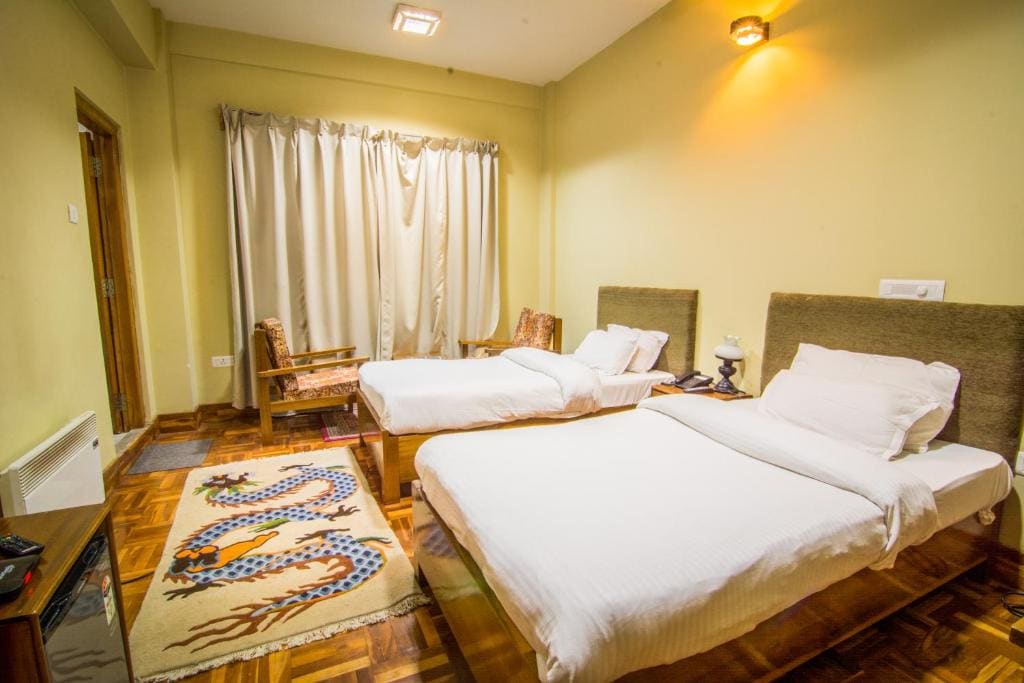 Khamsum Inn - View 7