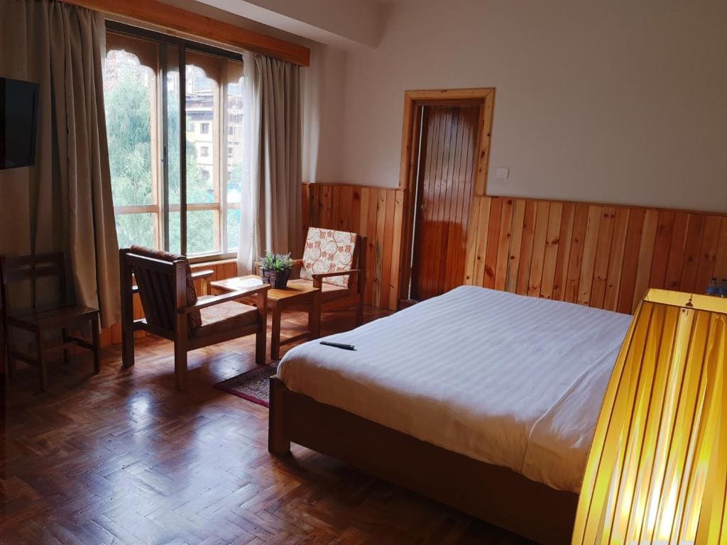 Khamsum Inn - View 6