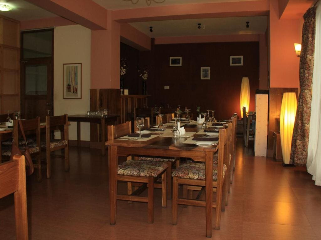 Khamsum Inn - View 4