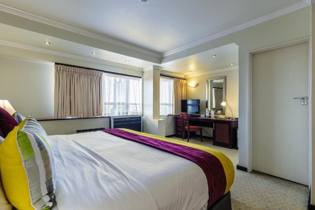 Cresta President Hotel - View 7