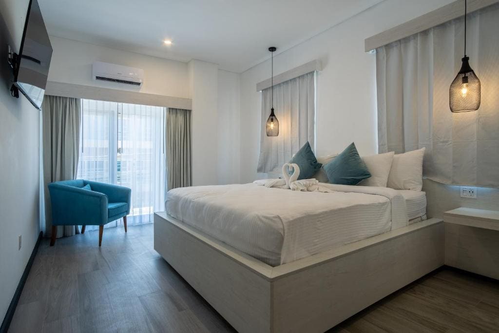 The Watermark Hotel - View 2