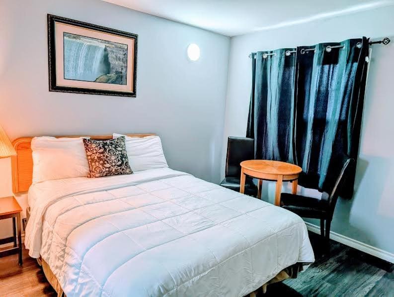 A1 Inn Niagara Falls - View 6