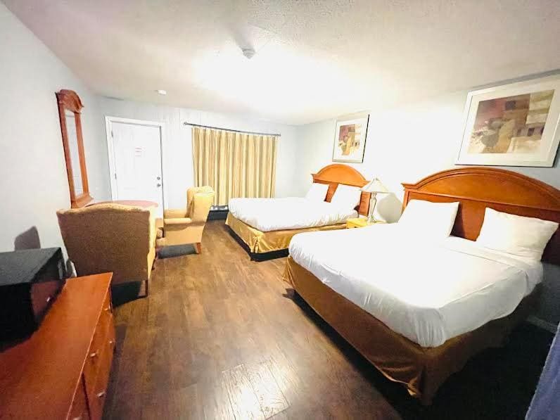 A1 Inn Niagara Falls - View 7
