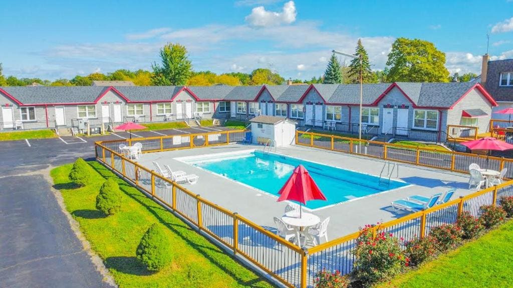 A1 Inn Niagara Falls - View 3