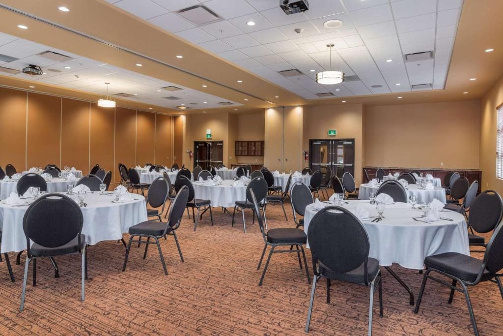 Best Western Plus, Bathurst Hotel & Suites - View 5