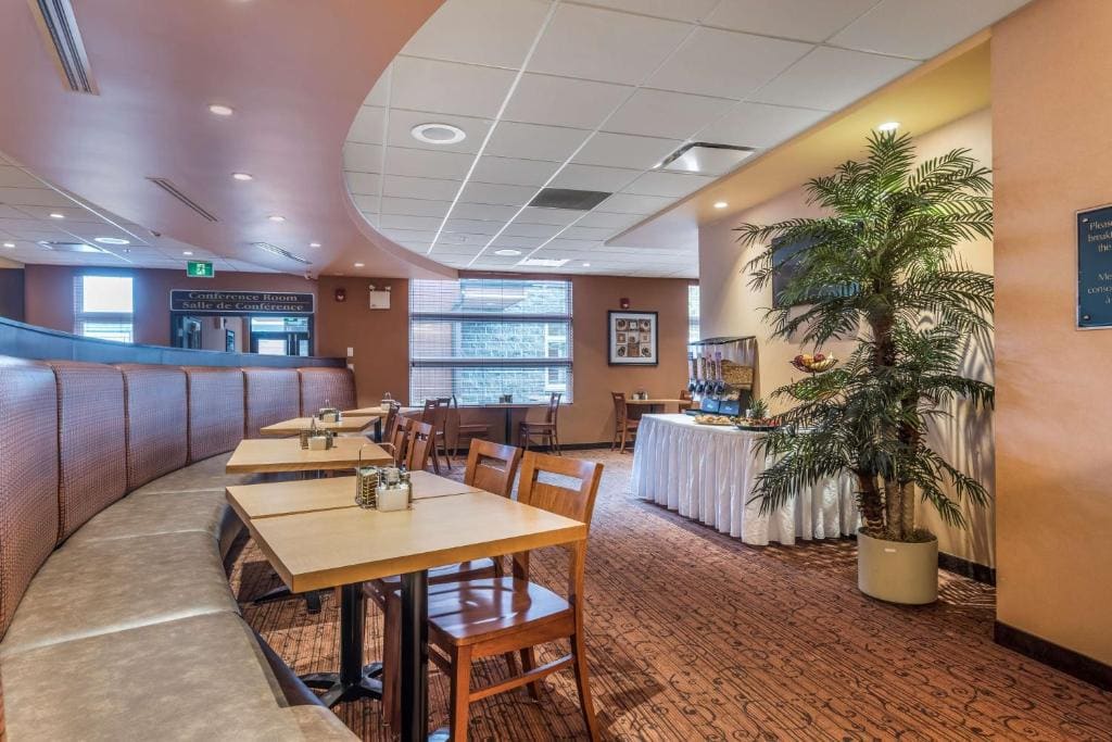Best Western Plus, Bathurst Hotel & Suites - View 4