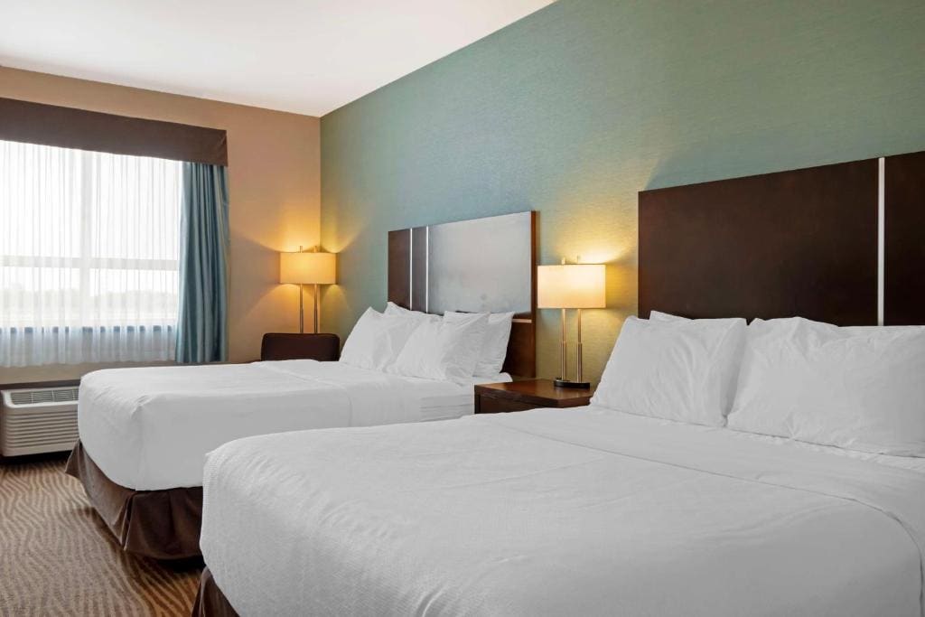 Best Western Plus Moosomin Hotel - View 7