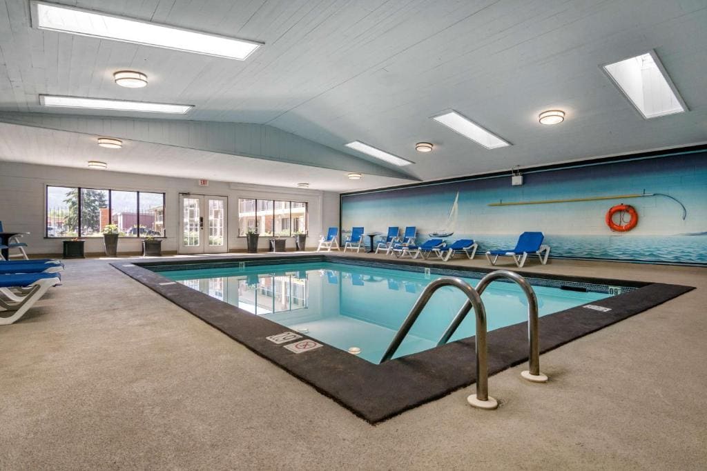 SureStay Plus Hotel by Best Western Salmon Arm - View 3