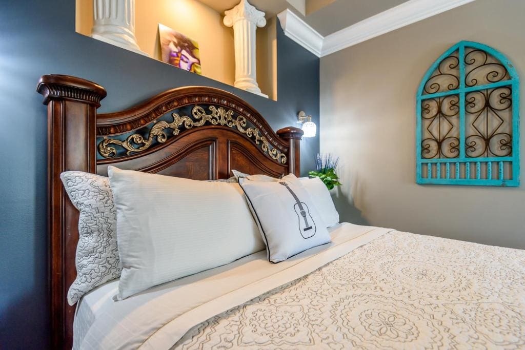 Brookside Inn Boutique Hotel - View 7
