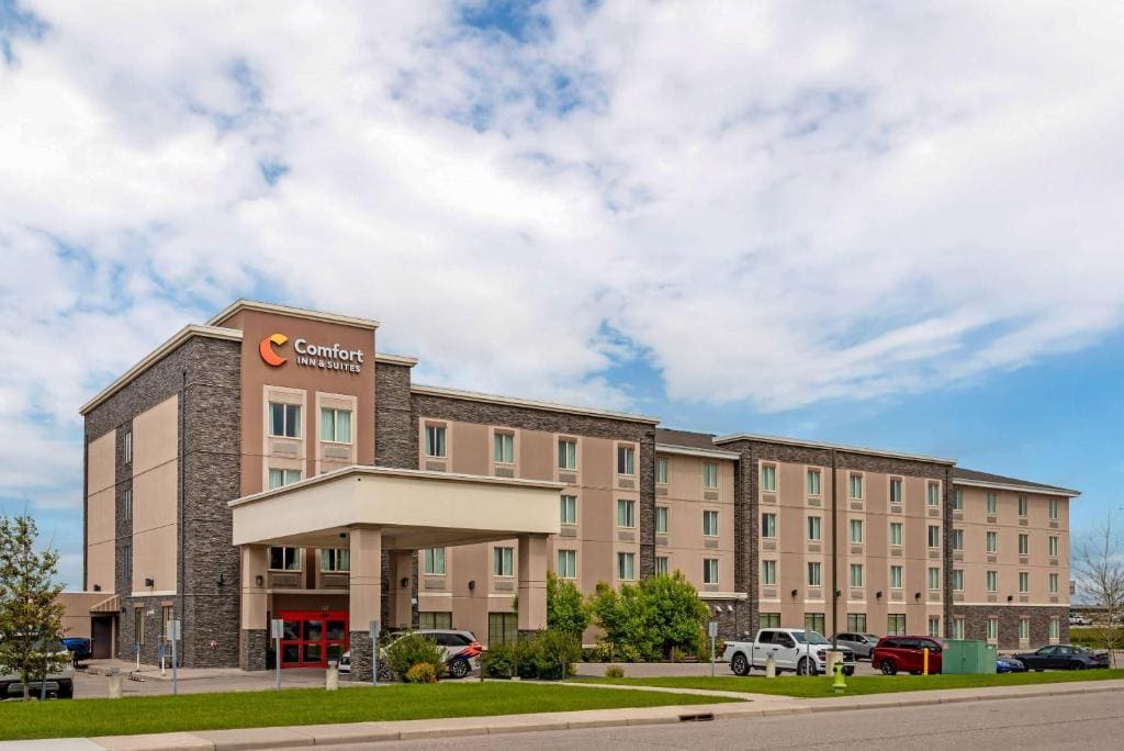 Comfort Inn & Suites Airport North - Main view