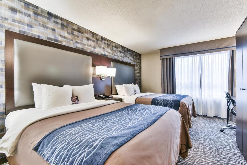 Comfort Inn Montreal Aeroport - View 7