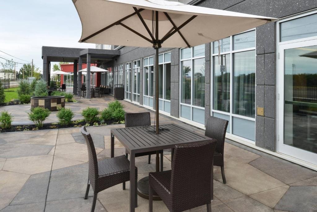 Courtyard by Marriott Saskatoon Airport - View 6