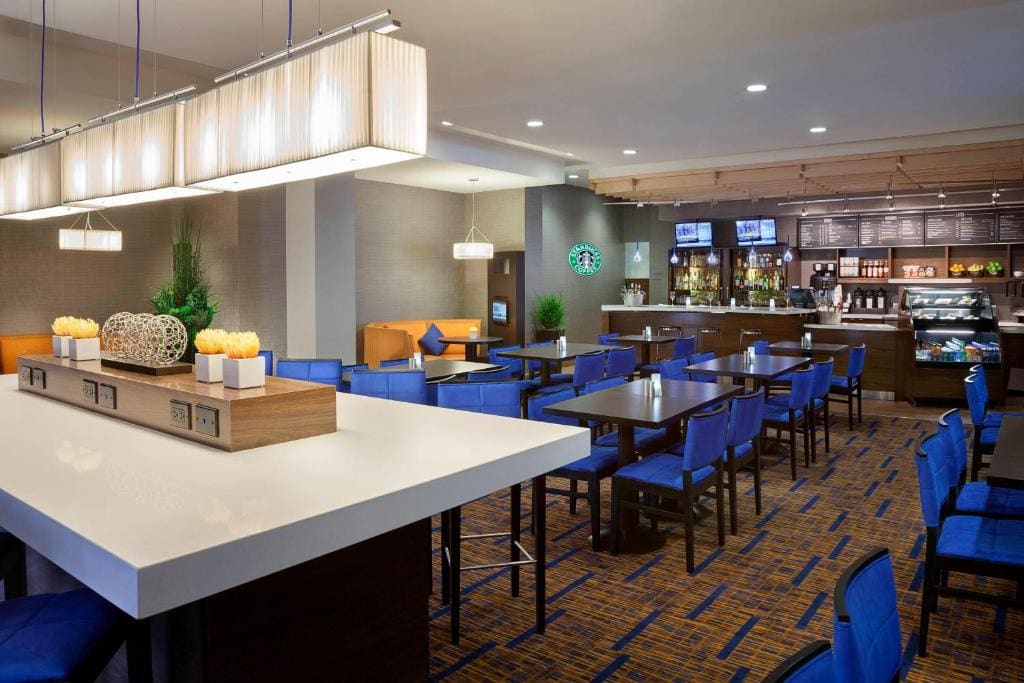 Courtyard by Marriott Toronto Northeast/Markham - View 3