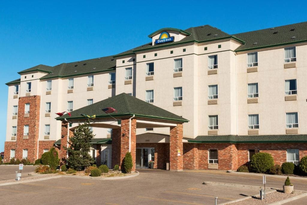Days Inn by Wyndham Saskatoon - Main view
