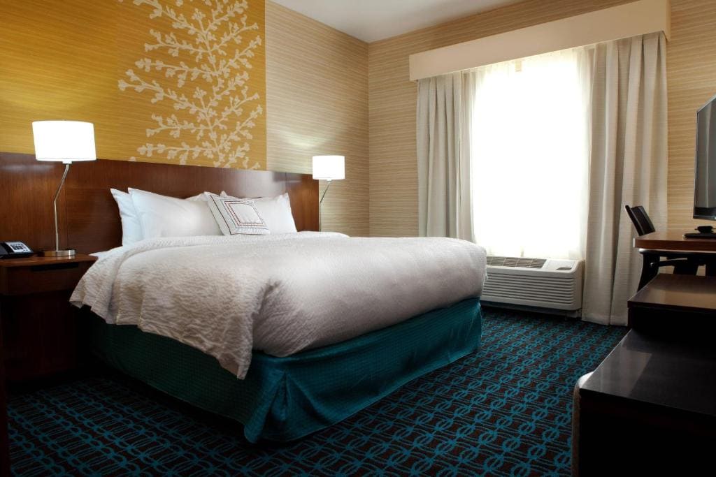 Fairfield Inn & Suites by Marriott Lethbridge - View 7