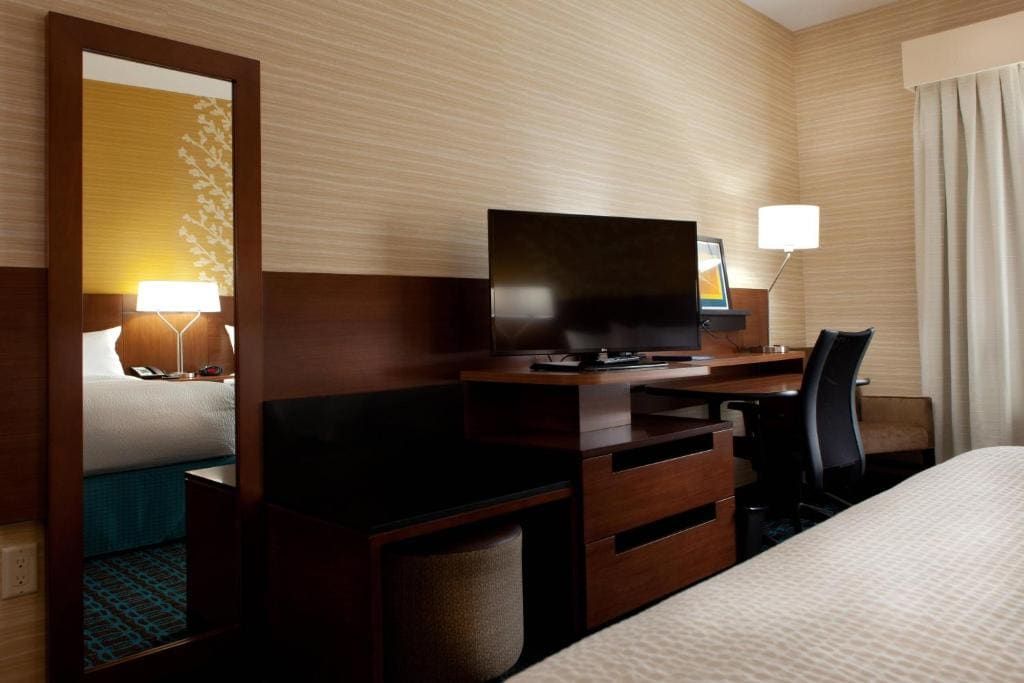 Fairfield Inn & Suites by Marriott Lethbridge - View 6