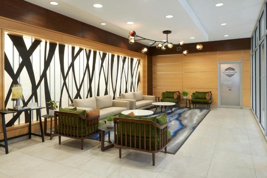 Fairfield Inn & Suites by Marriott Calgary Downtown - View 4