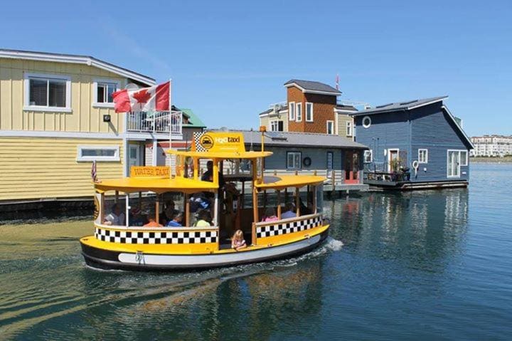 A Float Home B&B in Fisherman’s Wharf — Vue 7