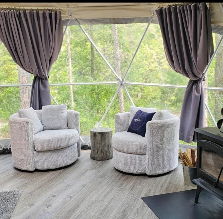 Glamping with the Stars, Aquarius - View 5