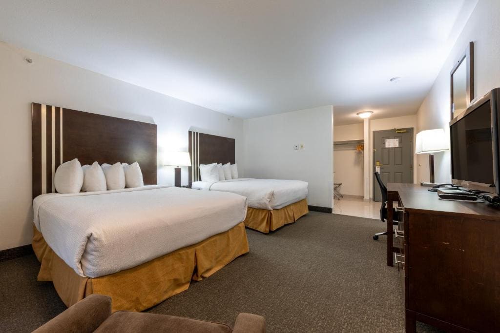 Ramada Golden - View 7