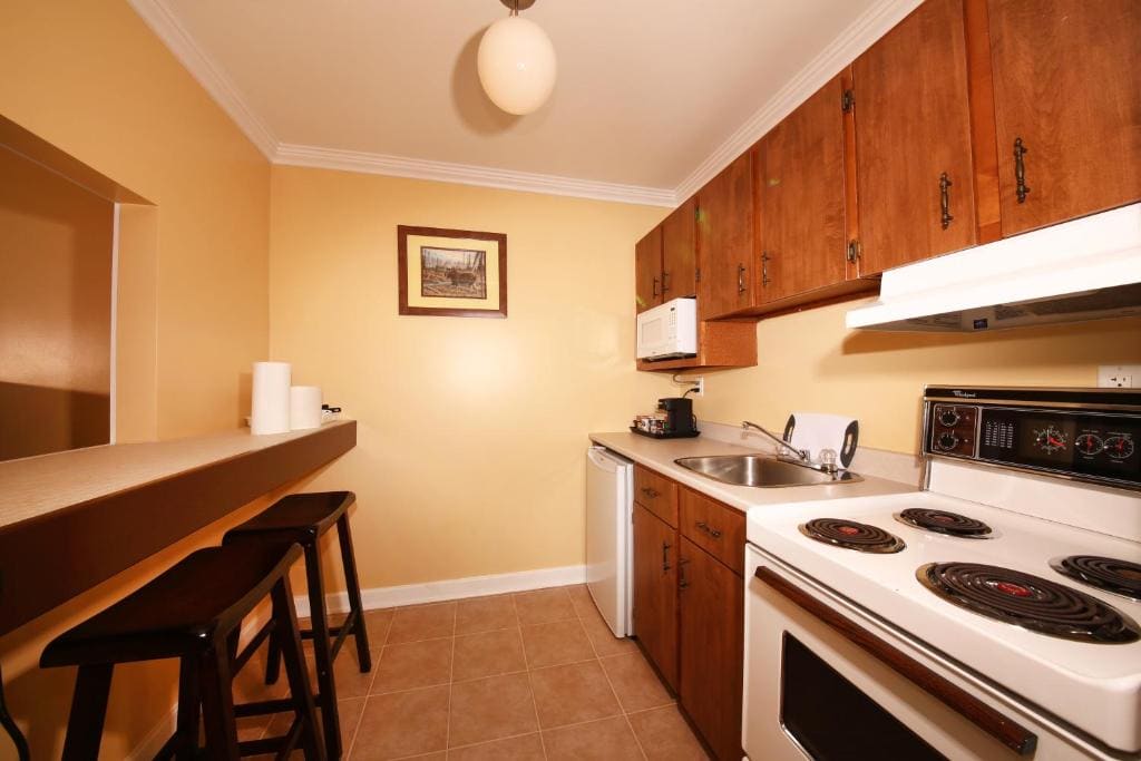 Grenfell Heritage Hotel & Suites - View 7