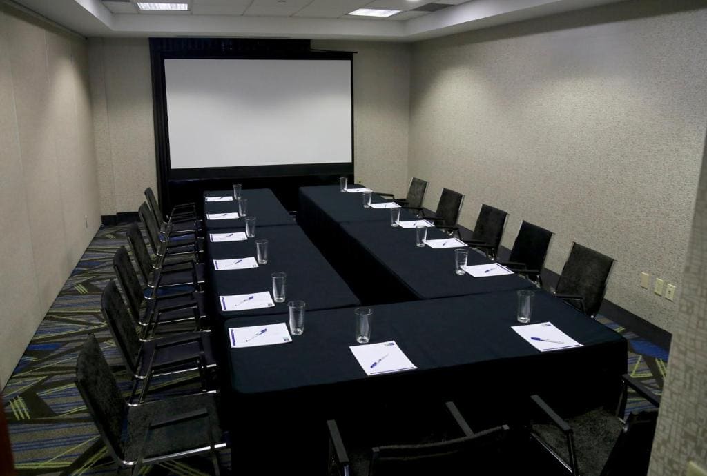 Holiday Inn Express Brampton by IHG - View 4