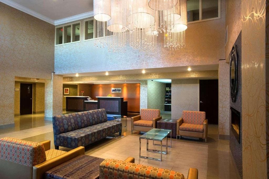 Park Inn by Radisson Toronto-Markham - View 5