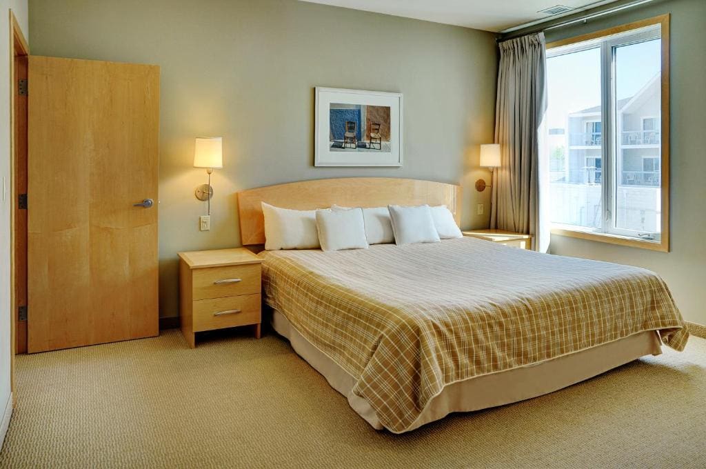 Lakeview Gimli Resort - View 7