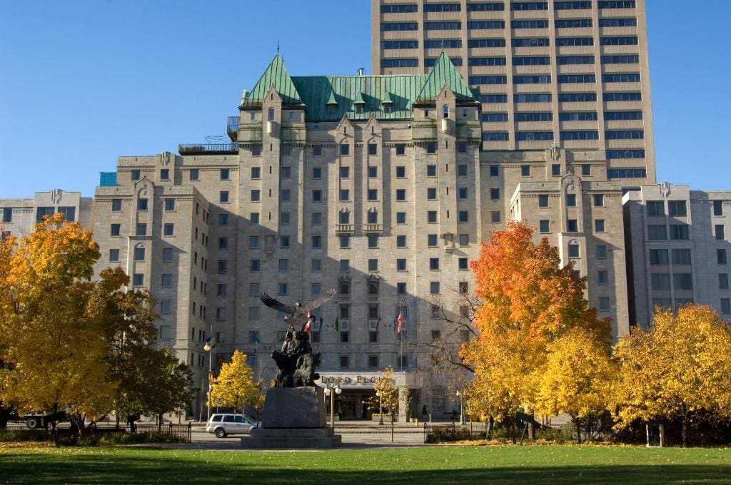 Lord Elgin Hotel - Main view