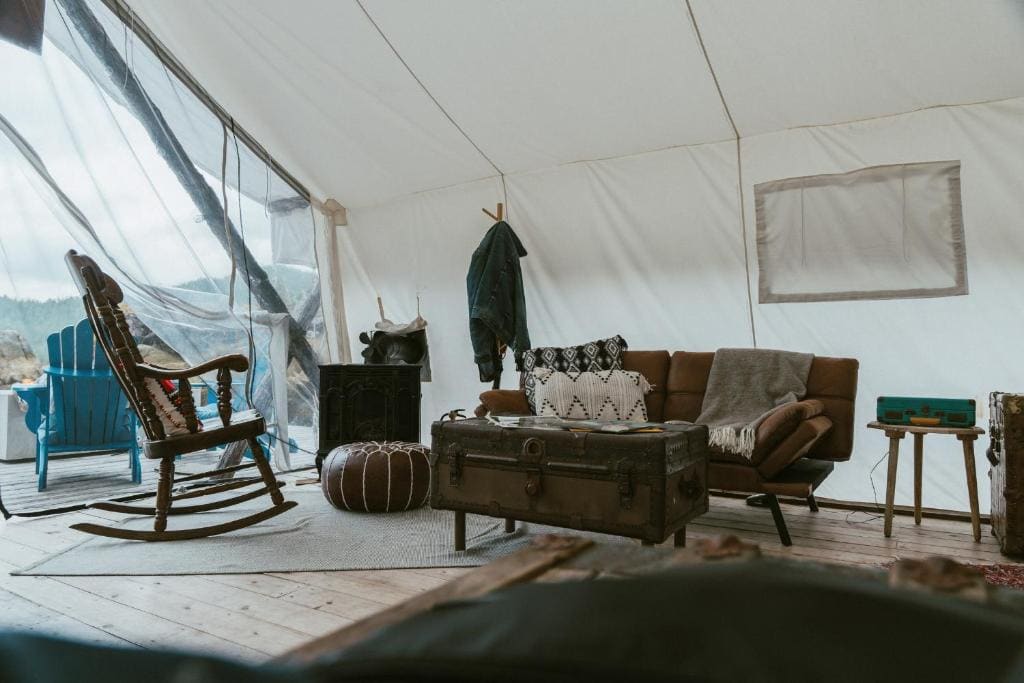 Lux Remote Glamping Hideaway - View 4